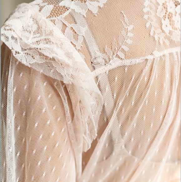 💗 Fabulous Sheer Pink Boho Ruffled Bodysuit NWT - Picture 9 of 9